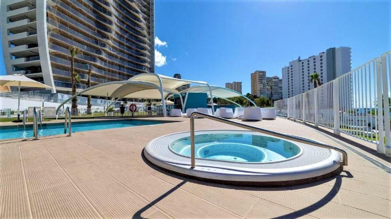 Apartamentos Sunset Waves By Sonneil Rentals Benidorm Exterior photo